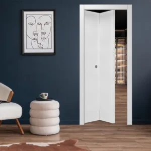 Porta interna laccata a libro color RAL 9010